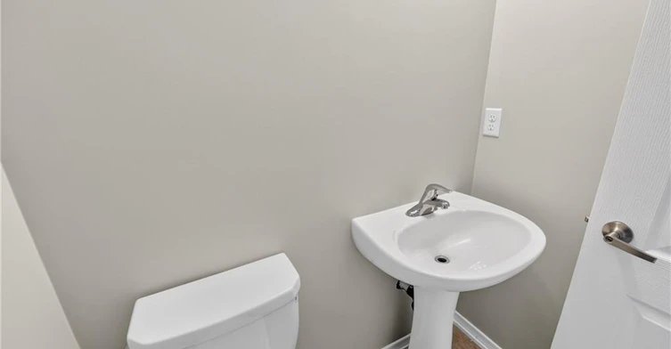 7 Hepworth Crescent, Hamilton, ON, L9K 0C4 - 16