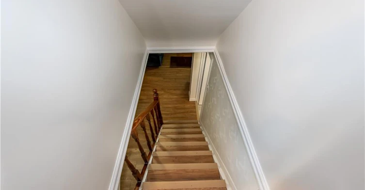 LowerSuite-5 Carene Avenue, Hamilton, ON, L8K 3W3 - 15