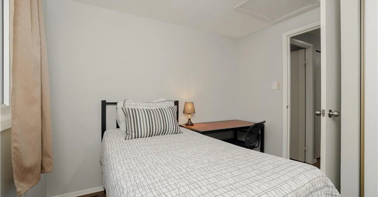 A-30 Amos Avenue, Waterloo, ON, N2L 5G3 - 15