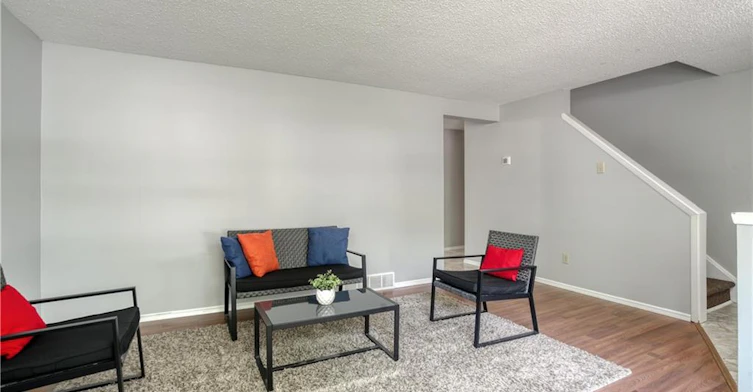 A-30 Amos Avenue, Waterloo, ON, N2L 5G3 - 5