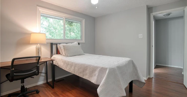 A-30 Amos Avenue, Waterloo, ON, N2L 5G3 - 12