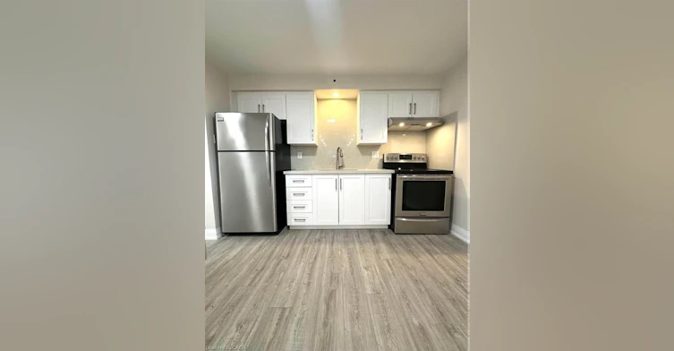 10-2 Normandy Drive, Guelph, ON, N1E 2P1 - 4