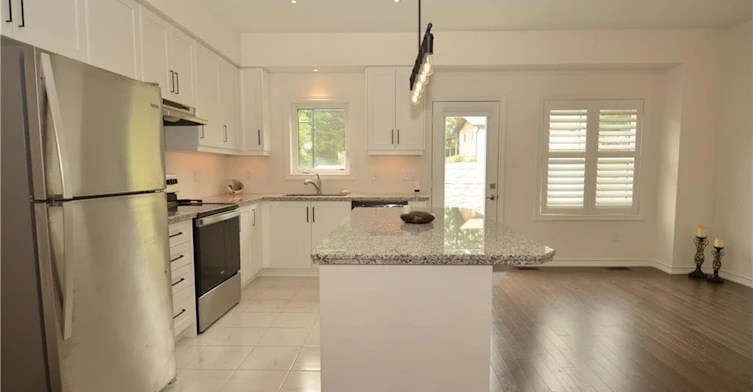 9-515 Garner Road, Hamilton, ON, L9G 0H5 - 5