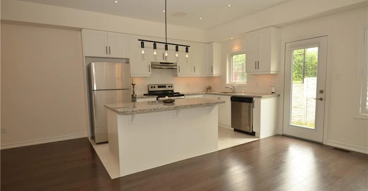 9-515 Garner Road, Hamilton, ON, L9G 0H5 - 3