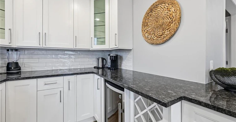 70 Whyte Avenue N, Thorold, ON, L2V 2T7 - 12