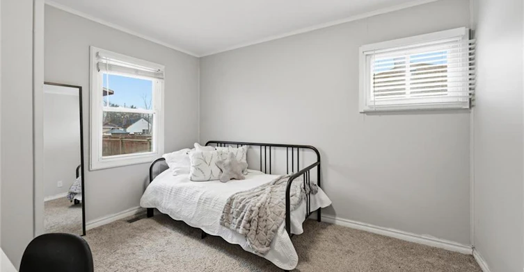 70 Whyte Avenue N, Thorold, ON, L2V 2T7 - 19