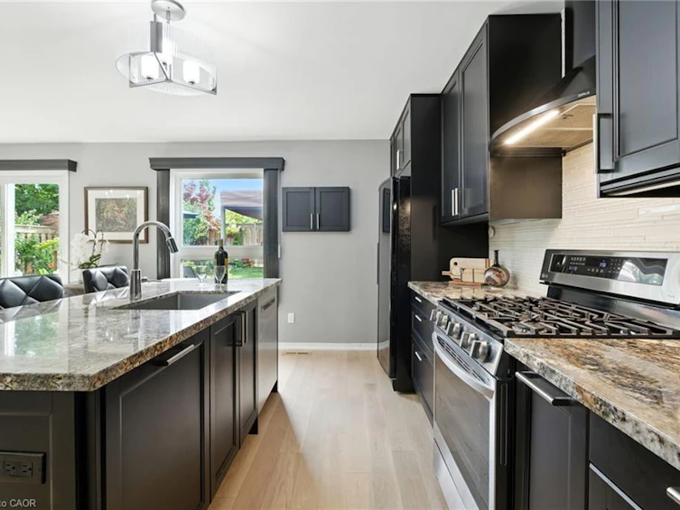 88 Grindstone Way, Hamilton, ON, L9H 7B5 - 16