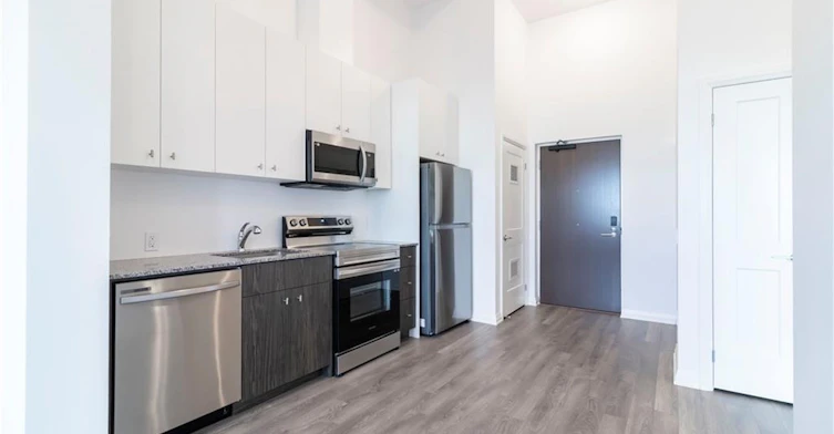108-101 Golden Eagle Road, Waterloo, ON, N2V 1C3 - 4