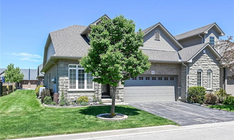 9 Grovetree Trail