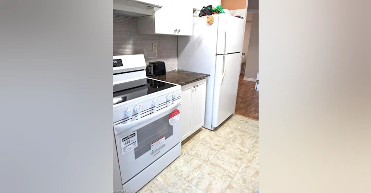 610-3227 King Street E, Kitchener, ON, N2A 3Z9 - 4