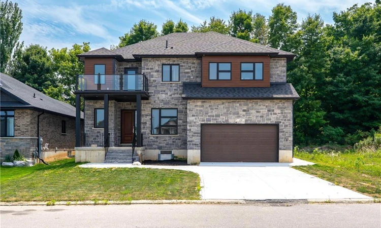 25 Sunview Drive