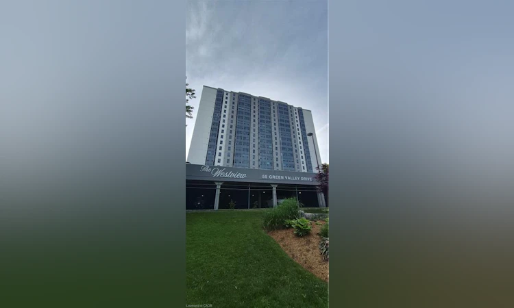 404-55 Green Valley Drive