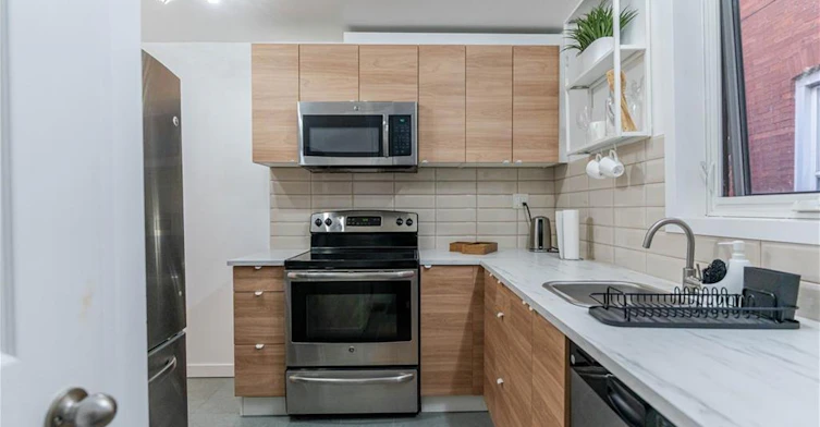 329 Main Street W, Hamilton, ON, L8P 1K1 - 19