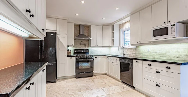 59 Grindstone Way, Hamilton, ON, L9H 7B5 - 5