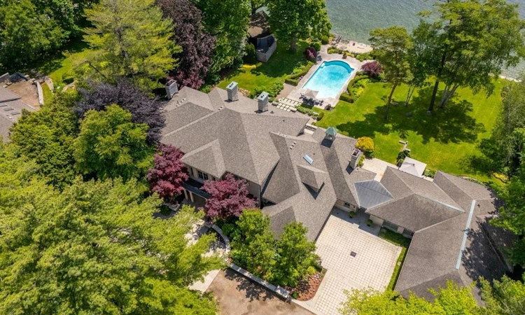 35 Brentwood Road