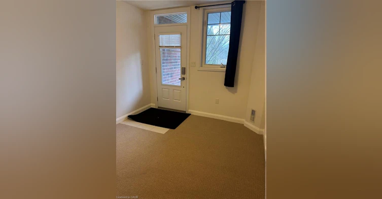 21-1169 Garner Road, Hamilton, ON, L9G 0G8 - 2