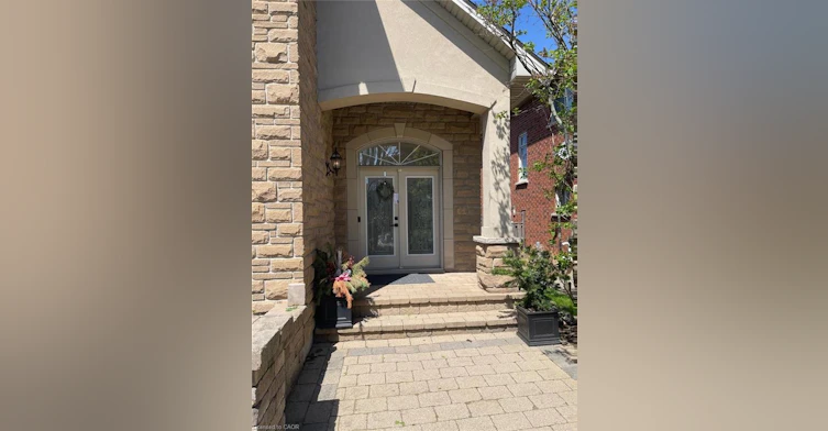 51 Tranquility Avenue, Hamilton, ON, L9G 4Y6 - 2
