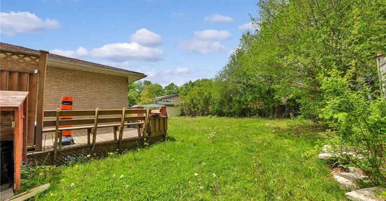 Upper-514 Fallingbrook Drive, Waterloo, ON, N2L 4N3 - 14