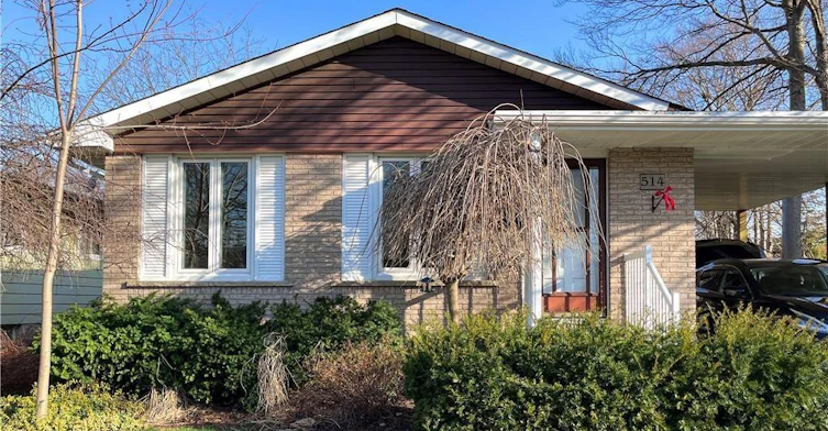 Upper-514 Fallingbrook Drive, Waterloo, ON, N2L 4N3