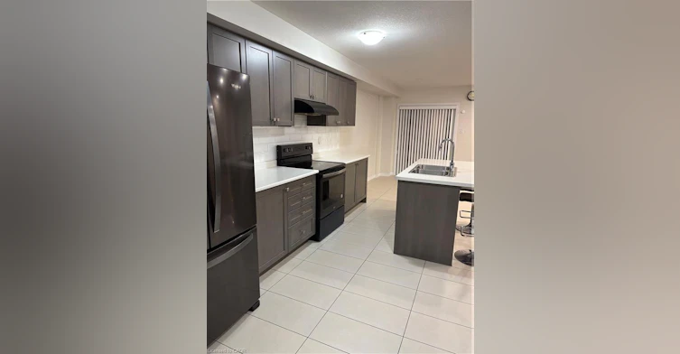 55 Prestwick Street, Hamilton, ON, L8J 0K6 - 2