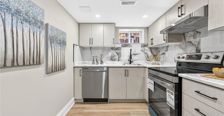 Lower-150 Brucedale Avenue E, Hamilton, ON, L9A 1N6 - 4
