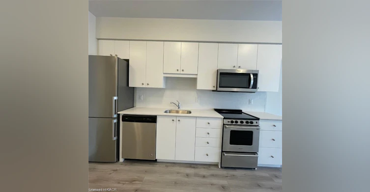 432-110 Fergus Avenue, Kitchener, ON, N2A 2H2 - 4