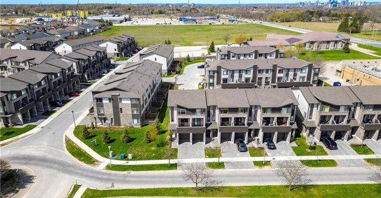 2060 Meadowgate Boulevard, London, ON, N6M 0H5 - 44