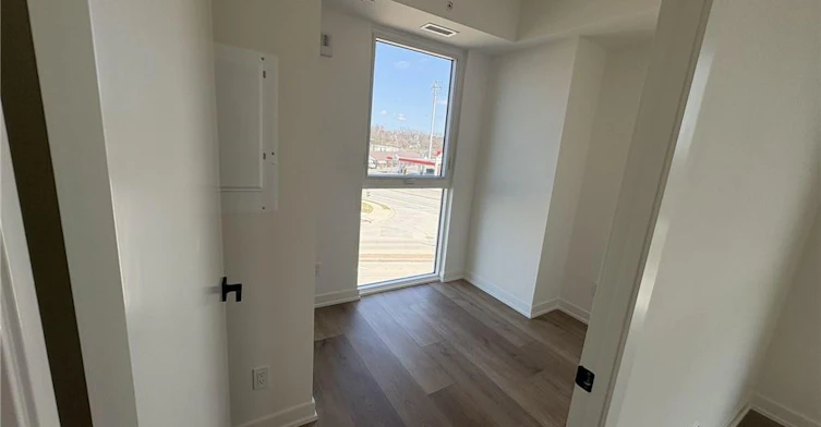 307-33 Erie Avenue, Brantford, ON, N3S 2E7 - 7