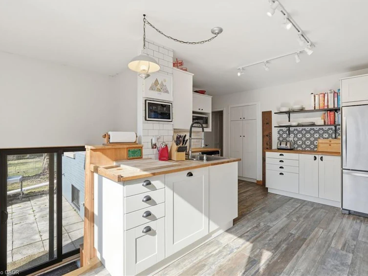 222 Concession 11 E, Hamilton, ON, L8B 1H8 - 20