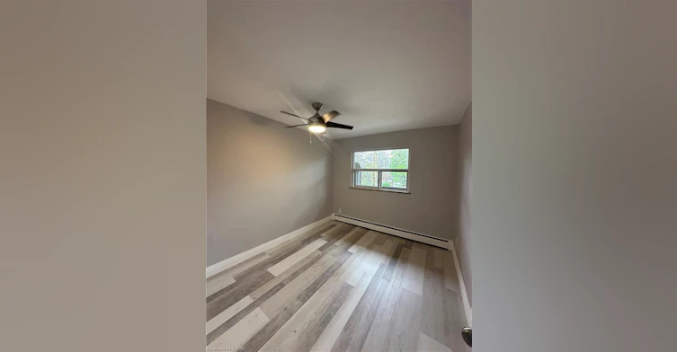 304-50 Hilda Avenue, Hamilton, ON, L8M 3E6 - 6