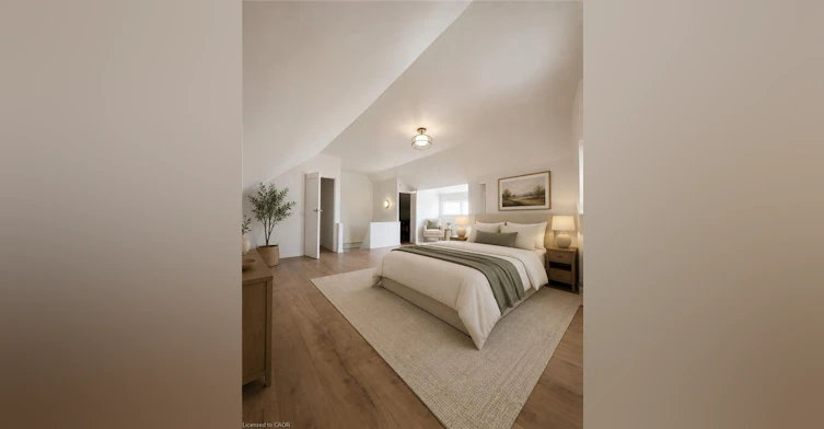 10 Fairleigh Avenue N, Hamilton, ON, L8L 6H2 - 2