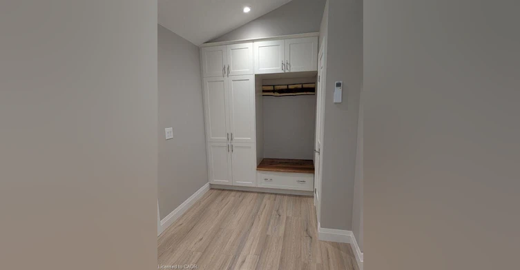 A-1093 Gallagher Road, Burlington, ON, L7T 2M7 - 2