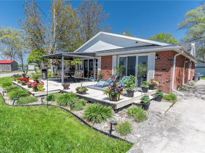 577 Edgewater Place - 2