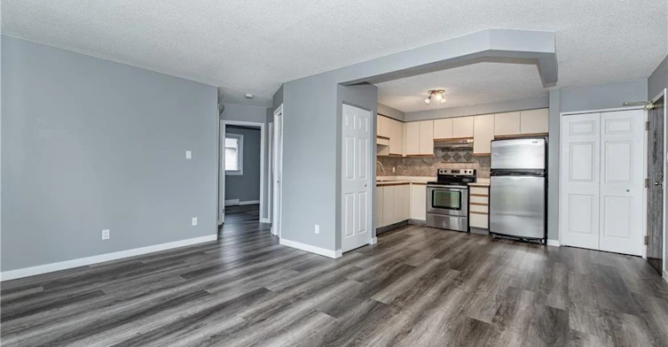 8-331 Northlake Drive, Waterloo, ON, N2V 1Z1 - 5