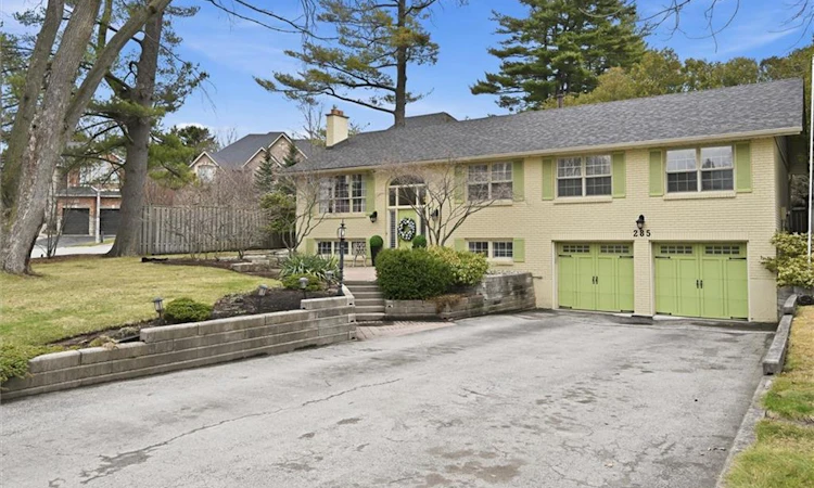 285 Glen Afton Drive