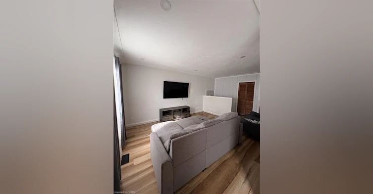 UPPER-15 Champlain Avenue, Hamilton, ON, L8G 2H5 - 3