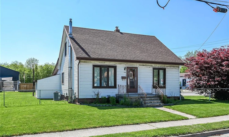 396 Brock Street