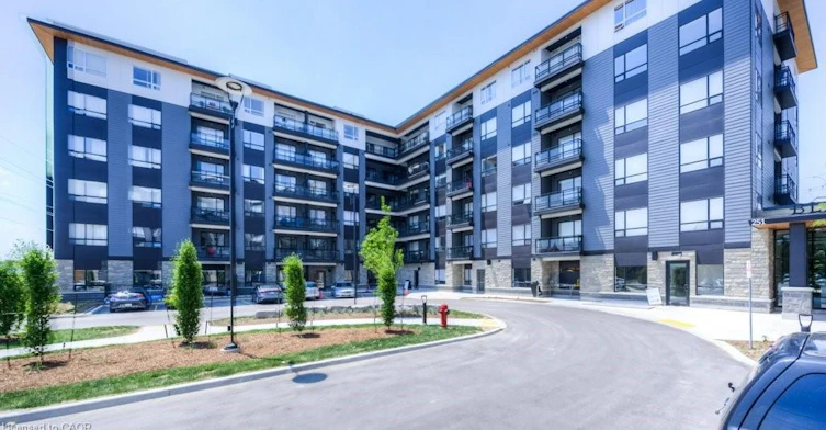 317-251 Northfield Drive E, Waterloo, ON, N2K 0G9 - 5