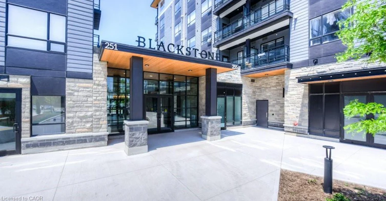 317-251 Northfield Drive E, Waterloo, ON, N2K 0G9 - 6