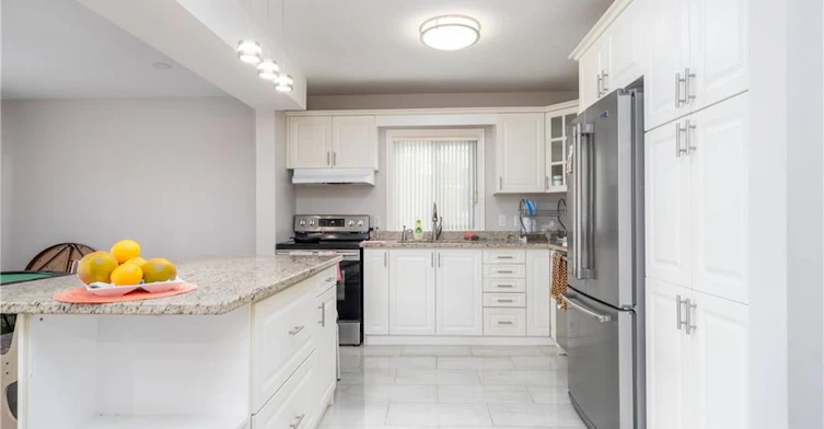 42 Indigo Street, Kitchener, ON, N2E 4E6 - 6