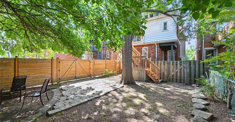 3-1047 Main Street E, Hamilton, ON, L8M 1N5 - 32