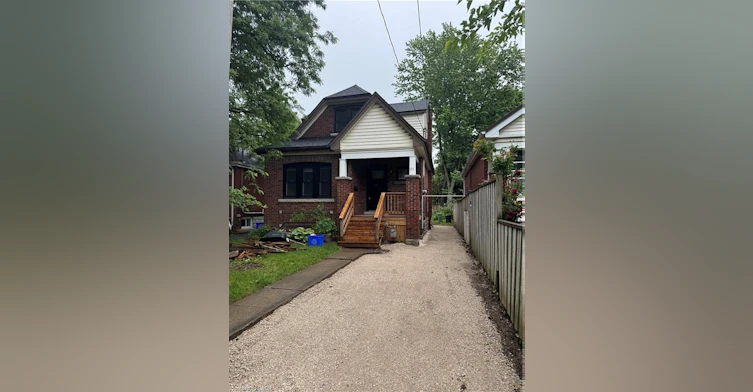 21 Haddon Avenue S, Hamilton, ON, L8S 1X5