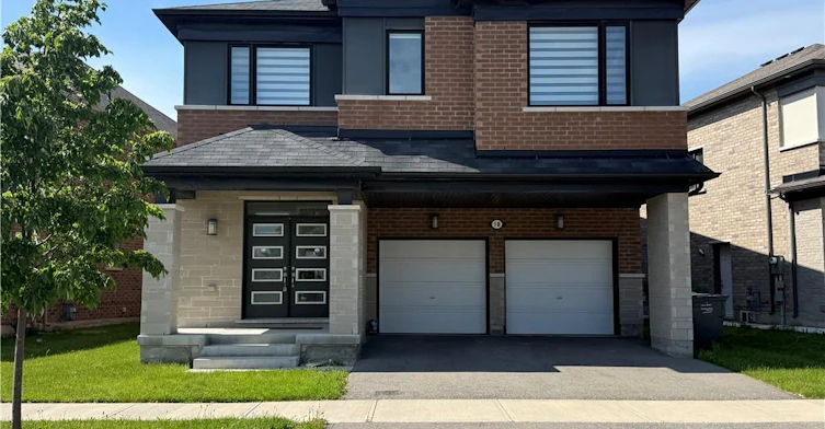 18 Dolucci Crescent, Brampton, ON, L7A 5E9