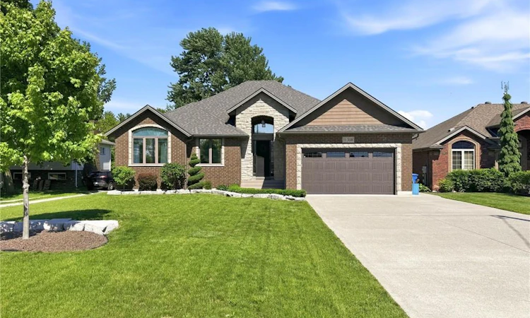 318 Puce Road