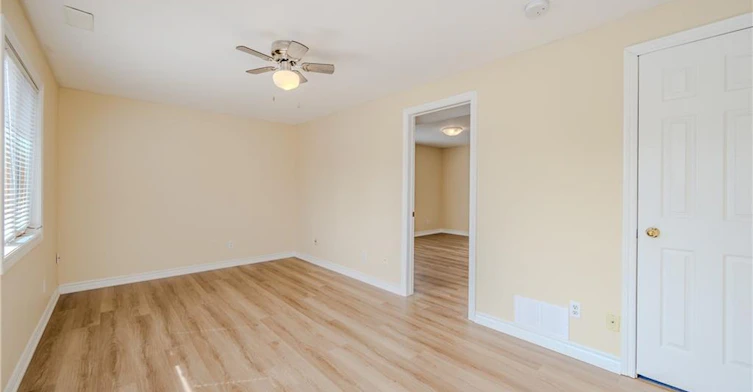 203-22 Mill Street S, Hamilton, ON, L0R 2H0 - 13