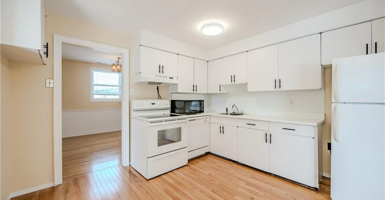 203-22 Mill Street S, Hamilton, ON, L0R 2H0 - 7