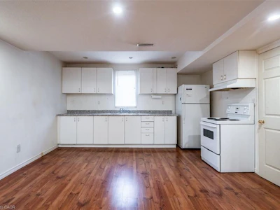 154-156 Freelton Road - 4