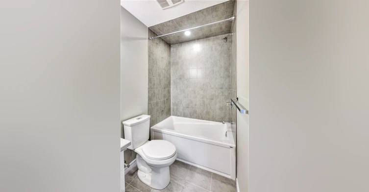 28 Oat Lane, Kitchener, ON, N2R 0T1 - 28