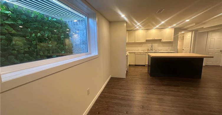 lower-7 Currie Street, Hamilton, ON, L8T 3M6 - 11