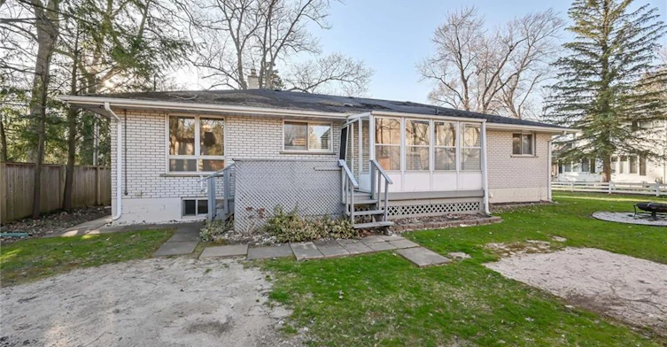 112 Academy Street, Hamilton, ON, L9G 2Y1 - 38
